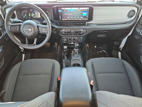 Used 2024 Jeep Wrangler Sport S image 15