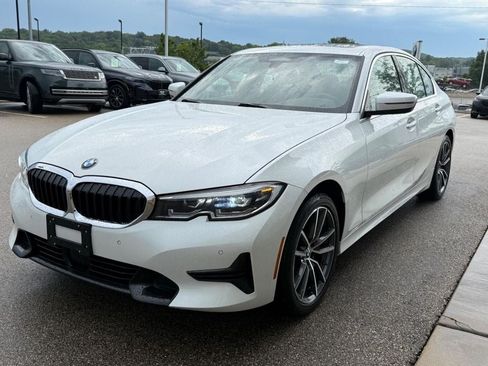 Used 2021 BMW 330i xDrive Sedan AWD/4WD image 7