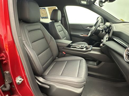 Certified 2026 Chevrolet Equinox LT w/ Convenience Package II image 29