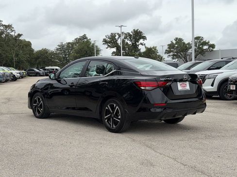 Used 2025 Nissan Sentra SV w/ Trunk Package FWD image 6