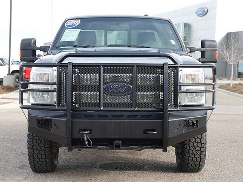 Used 2016 Ford F250 Lariat w/ Lariat Interior Package image 8