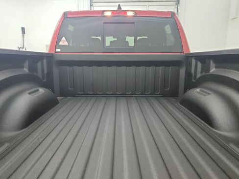 New 2026 RAM 1500 Laramie AWD/4WD image 30