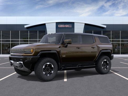 Used 2025 GMC Hummer EV 3X w/ Extreme Off-Road Package image 2