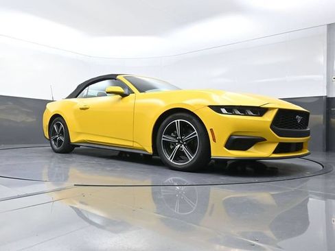 Used 2024 Ford Mustang Premium RWD image 21