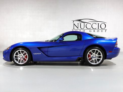 Used 2006 Dodge Viper SRT-10 RWD image 6