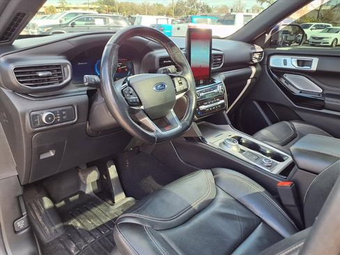 Used 2021 Ford Explorer ST w/ Equipment Group 401A image 25