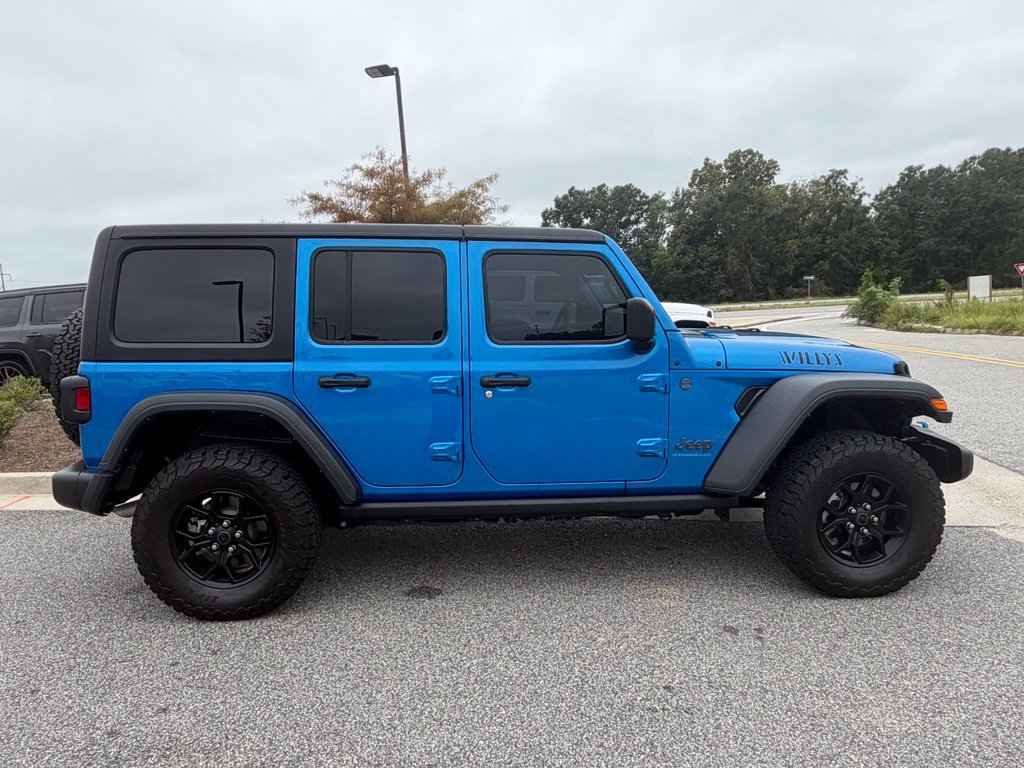 Used 2024 Jeep Wrangler Unlimited AWD/4WD image 20