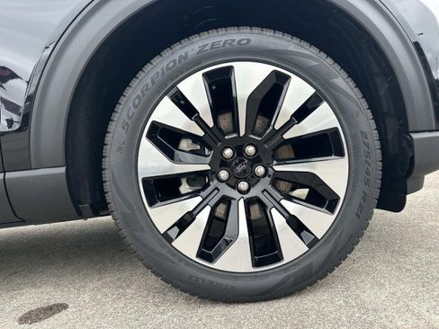 New 2026 Ford Explorer Platinum w/ LUX Leather Package AWD/4WD image 12