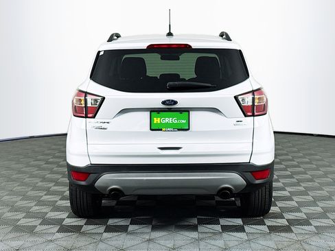Used 2018 Ford Escape SE FWD image 8