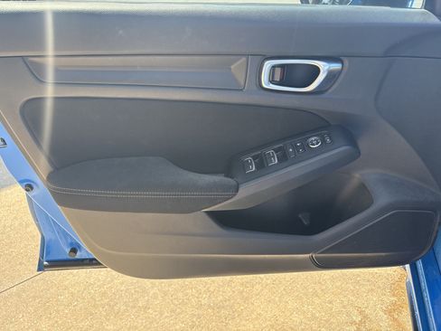 Used 2022 Honda Civic Sport image 14