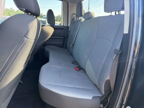 Used 2021 RAM 1500 Express image 9