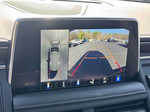 Used 2024 Chevrolet Tahoe High Country image 18