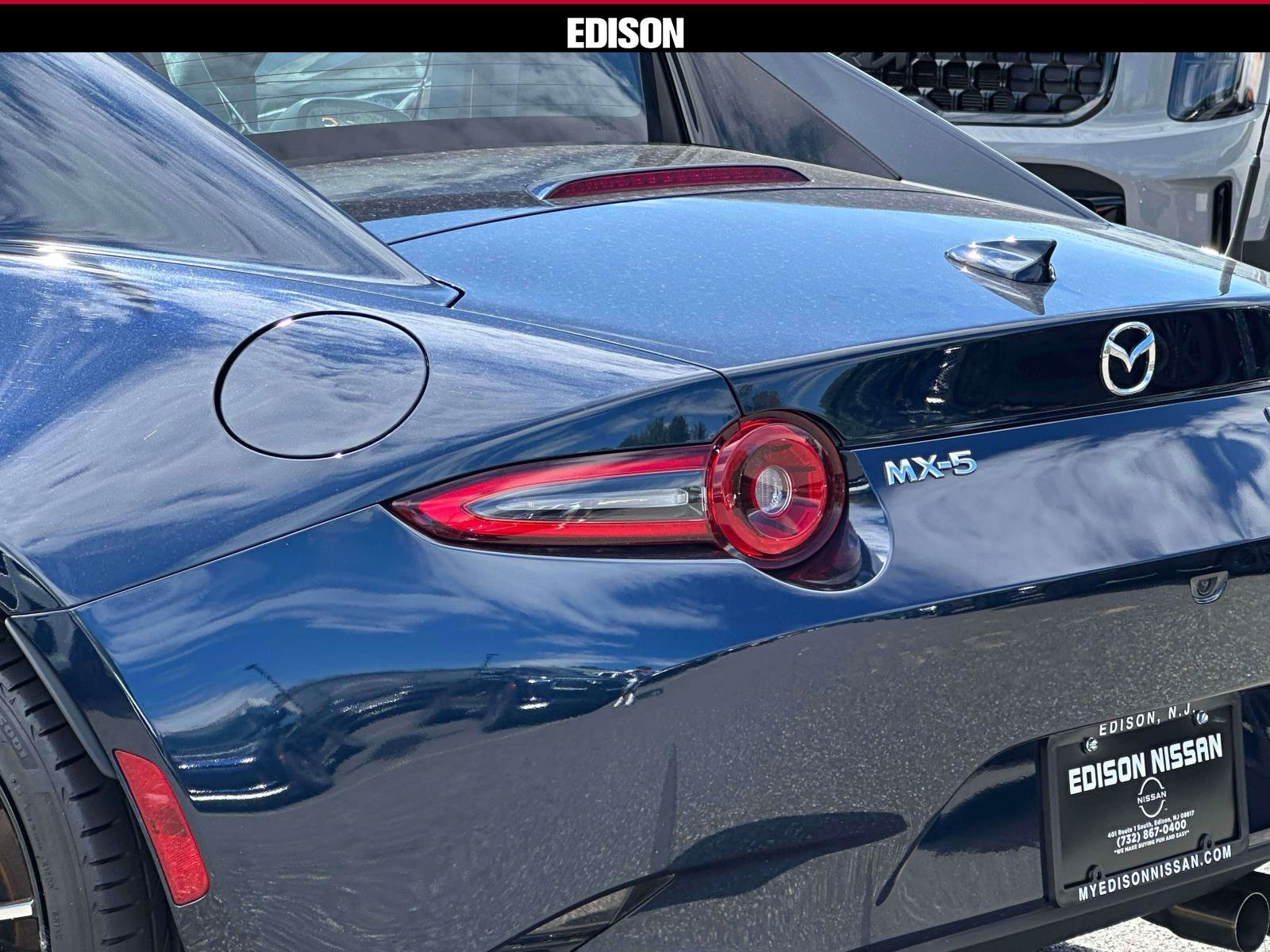 Used 2025 MAZDA MX-5 Miata RF Grand Touring RWD image 8