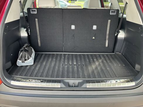 Used 2025 Toyota Grand Highlander FWD image 33