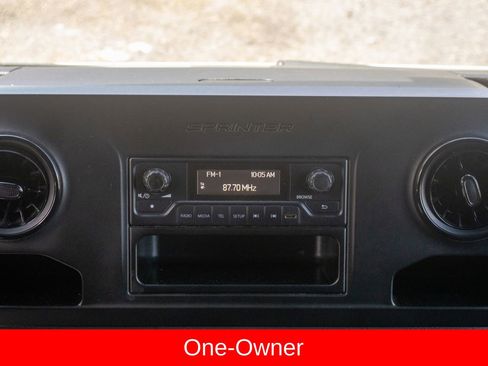 Used 2021 Mercedes-Benz Sprinter 2500 w/ Driver Convenience Package image 16