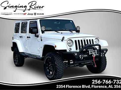 Used 2018 Jeep Wrangler Unlimited Sahara w/ Connectivity Group image 1