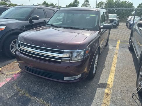 Used 2019 Ford Flex SEL w/ Equipment Group 202A AWD/4WD image 3