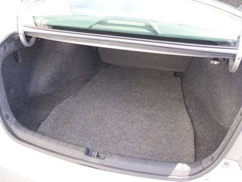 Used 2013 Honda Accord EX-L image 10