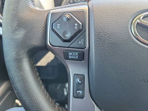 Certified 2022 Toyota Tacoma SR5 w/ Technology Package AWD/4WD image 18