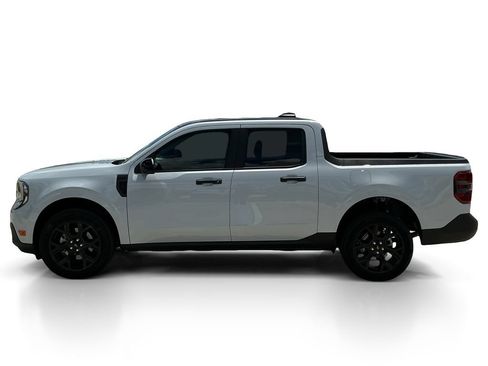 Certified 2026 Ford Maverick XLT w/ Black Appearance Package AWD/4WD image 4