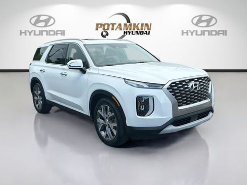Used 2021 Hyundai Palisade SEL w/ Premium Package FWD image 3