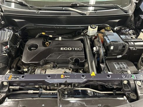 Used 2019 Chevrolet Equinox LT AWD/4WD image 16