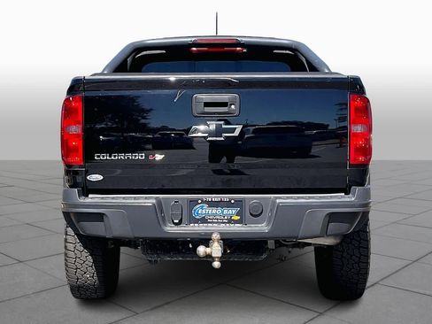 Used 2018 Chevrolet Colorado ZR2 w/ ZR2 Midnight Special Edition image 5