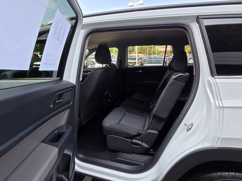 Certified 2021 Volkswagen Atlas S AWD/4WD image 28
