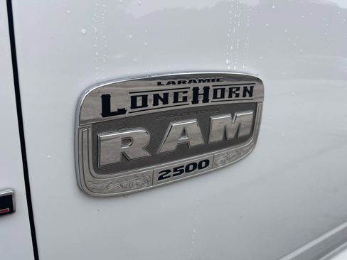 Used 2018 RAM 2500 Longhorn w/ Convenience Group image 9