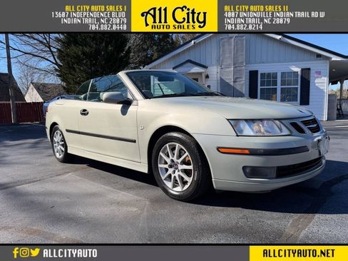 Used 2005 Saab 9-3 Arc FWD image 9