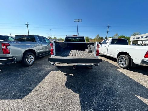 Used 2022 Chevrolet Silverado 2500 LT w/ Convenience Package AWD/4WD image 22