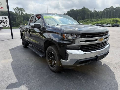 Used 2019 Chevrolet Silverado 1500 LT w/ All-Star Edition AWD/4WD image 3