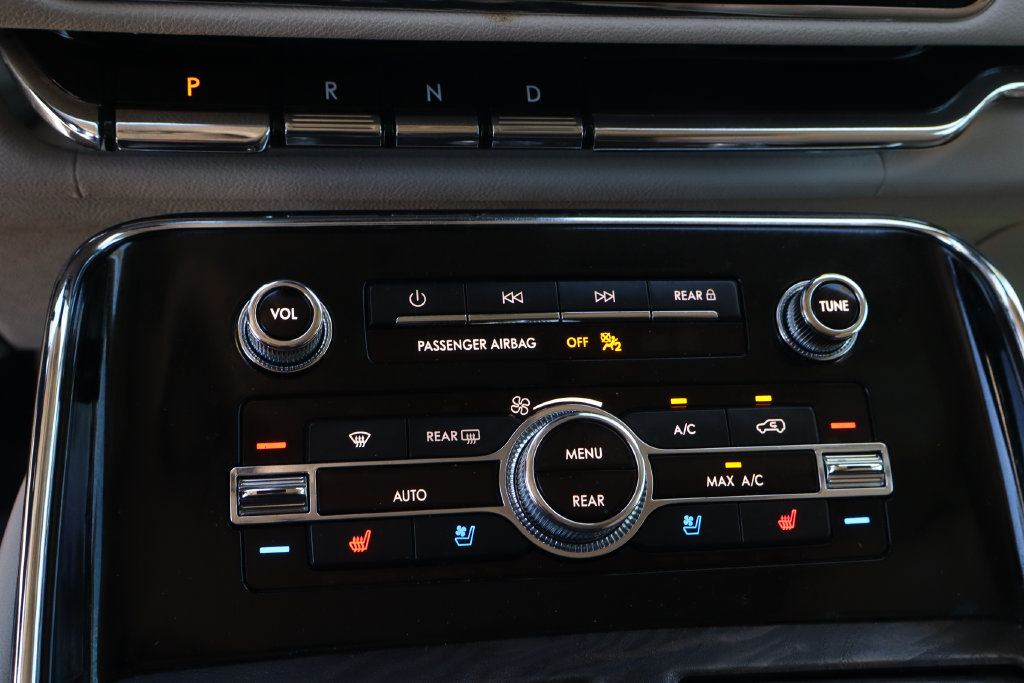 Used 2021 Lincoln Navigator Reserve AWD/4WD image 38