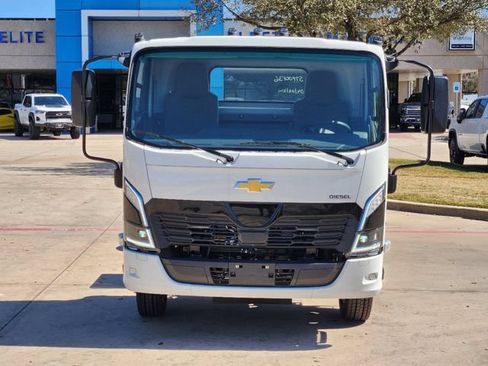 New 2025 Chevrolet Low Cab Forward 5500 XD RWD image 9