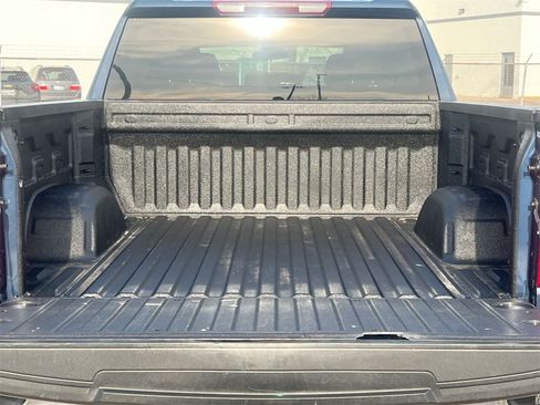 Used 2023 Chevrolet Silverado 1500 LT image 33