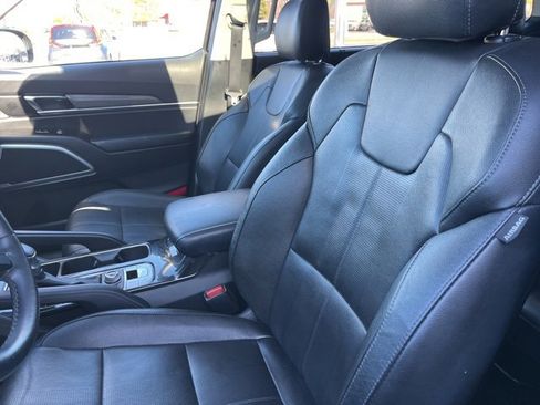Used 2021 Kia Telluride EX w/ EX Premium Package image 8
