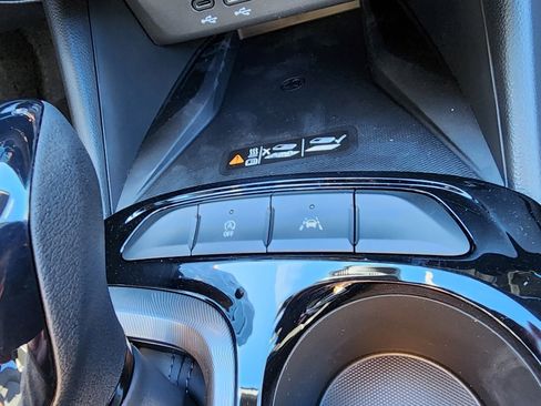 New 2026 Buick Envista Sport Touring image 29