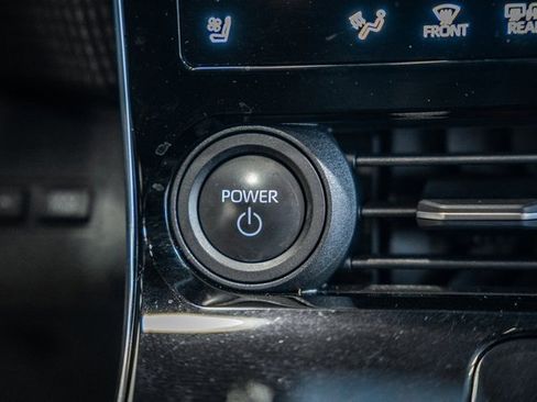 Used 2023 Toyota bZ4X Limited image 26