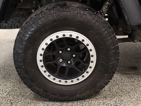 Used 2020 Jeep Gladiator Sport w/ Quick Order Package 24S AWD/4WD image 6