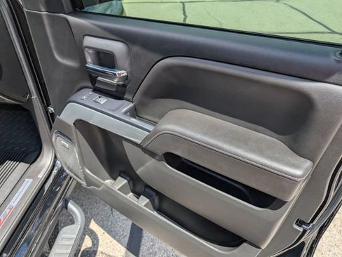 Used 2018 Chevrolet Silverado 1500 LTZ Z71 w/ Redline Edition AWD/4WD image 4