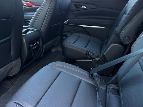 New 2026 Chevrolet Traverse Z71 AWD/4WD image 12