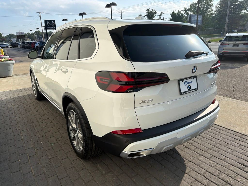 New 2026 BMW X5 xDrive40i w/ Climate Comfort Package AWD/4WD image 6