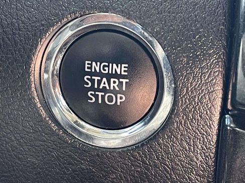 Used 2024 Toyota 4Runner TRD Off-Road Premium image 33