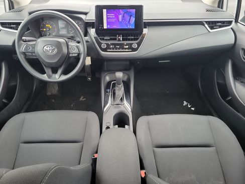 Used 2024 Toyota Corolla LE image 19