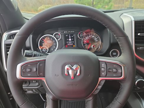 New 2026 RAM 1500 Big Horn w/ Night Edition image 9