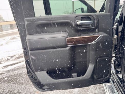 Used 2021 GMC Sierra 3500 SLE w/ SLE Convenience Package image 22