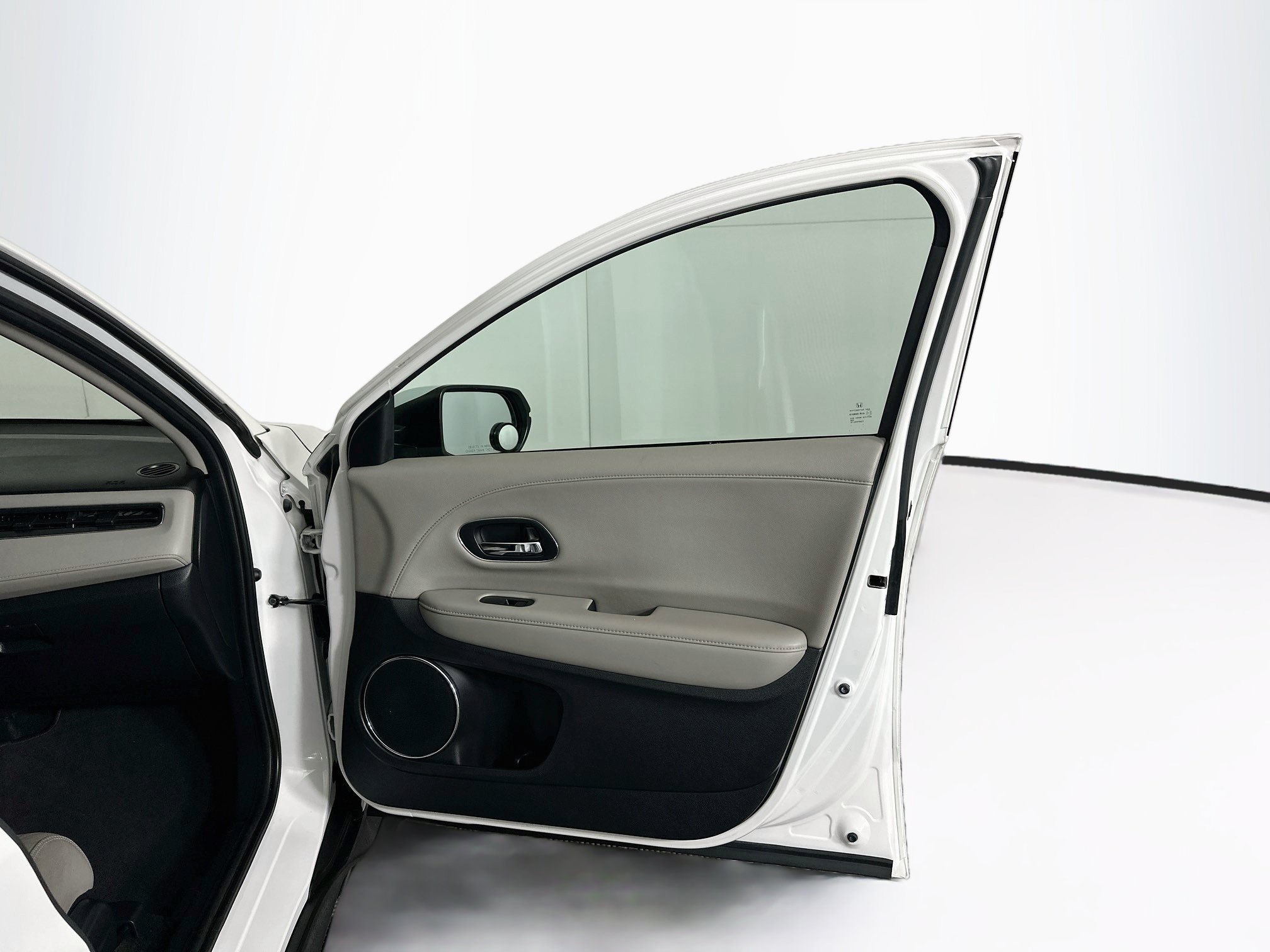 Used 2019 Honda HR-V EX-L image 30