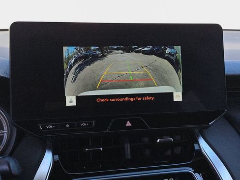 Used 2023 Toyota Venza Nightshade AWD/4WD image 29