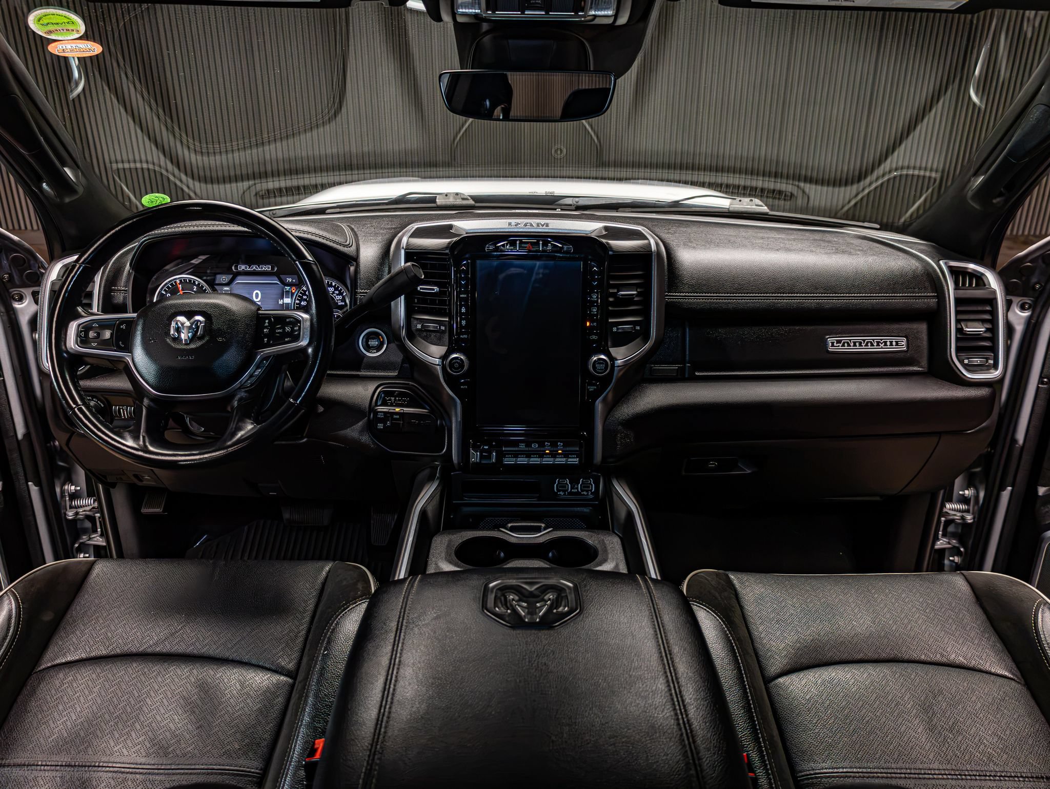 Used 2023 RAM 3500 Laramie AWD/4WD image 15