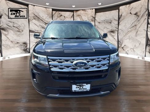 Used 2019 Ford Explorer XLT w/ Equipment Group 202A AWD/4WD image 2